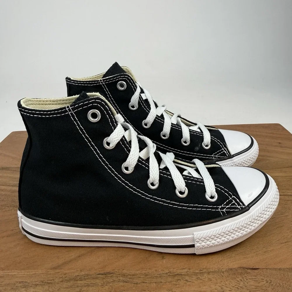 New Big‎ Kids Converse Chuck Taylor All Star High Black Sneaker Sz 1 Y